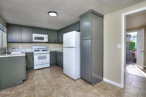 Tiny photo for 852 N Ventura Avenue, Ventura, CA 93001 (MLS # V1-34456)