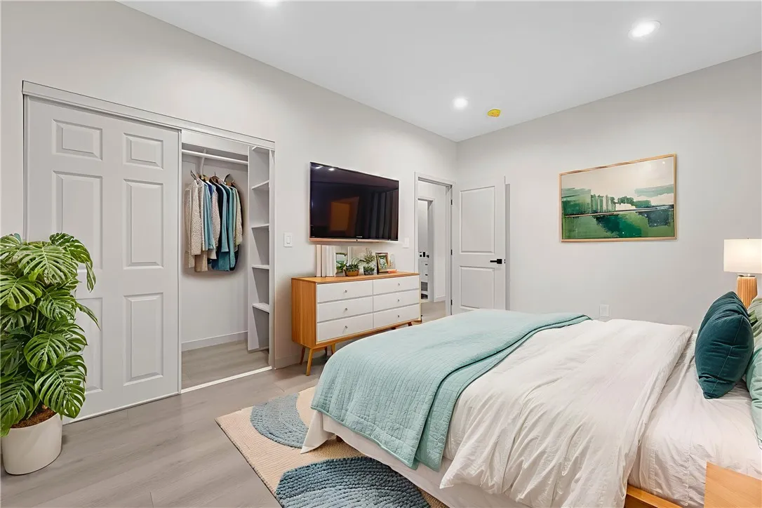 Pacoima, California 91331, United States, 3 Bedrooms Bedrooms, ,2 BathroomsBathrooms,Residential,Active,249283