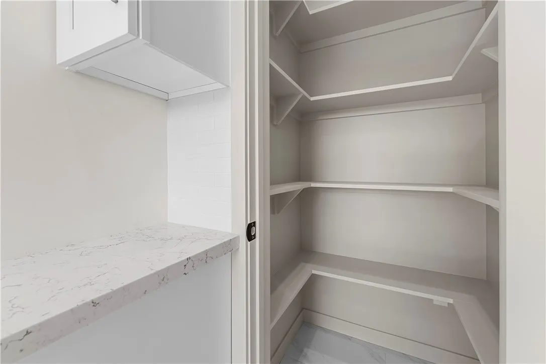 Pacoima, California 91331, United States, 3 Bedrooms Bedrooms, ,2 BathroomsBathrooms,Residential,Active,249283