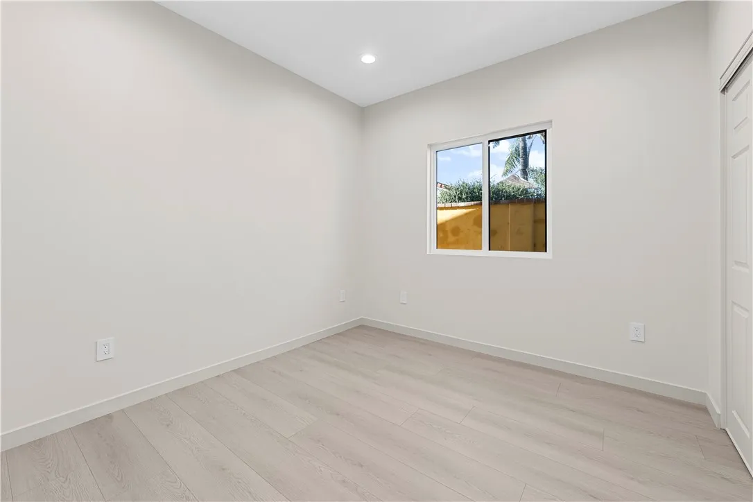 Pacoima, California 91331, United States, 3 Bedrooms Bedrooms, ,2 BathroomsBathrooms,Residential,Active,249283