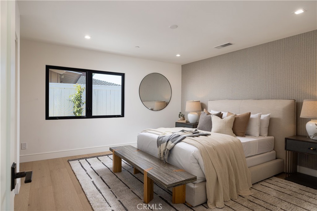 Irvine Terrace (IRVT) - Residential