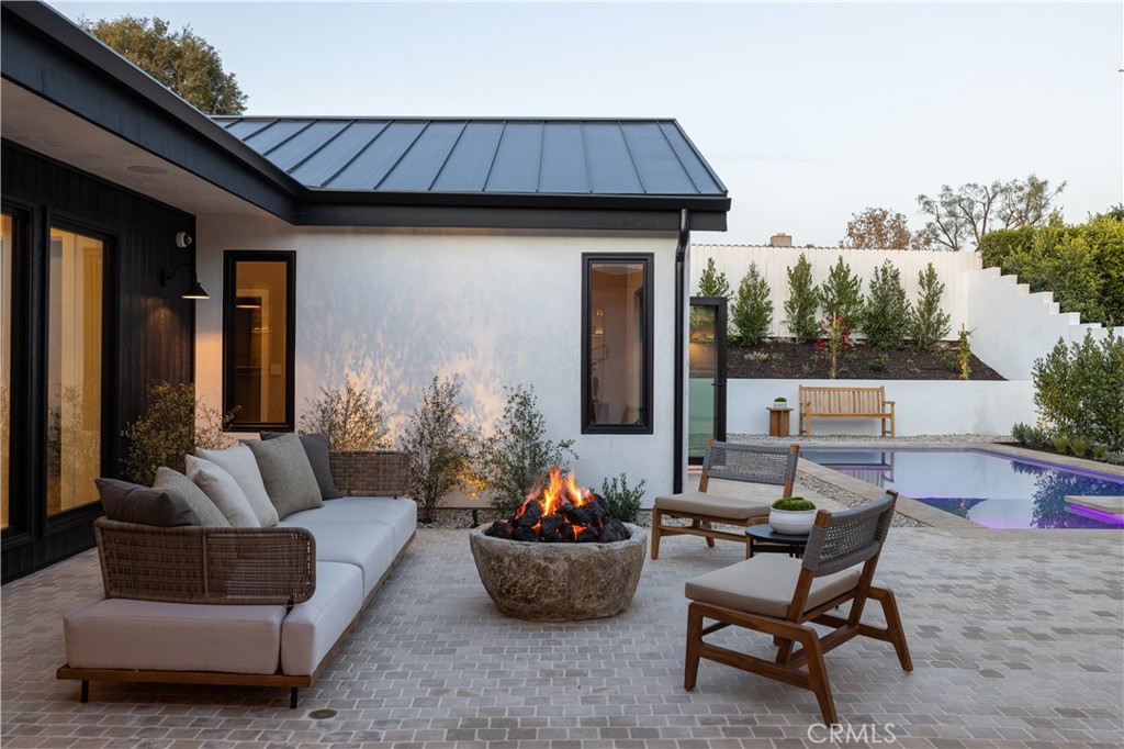 Irvine Terrace (IRVT) - Residential