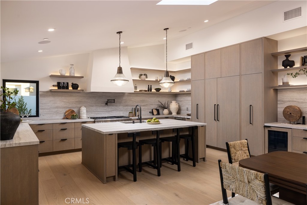 Irvine Terrace (IRVT) - Residential