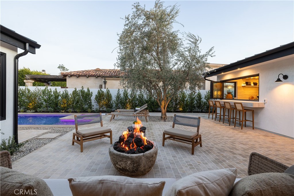 1524 Dolphin Terrace