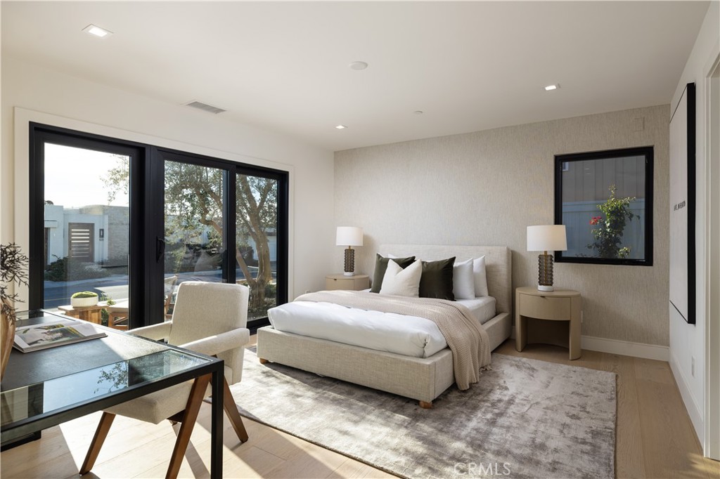 Irvine Terrace (IRVT) - Residential