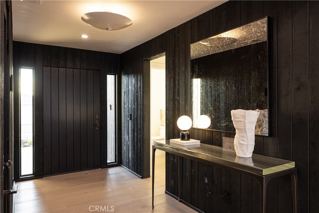 Irvine Terrace (IRVT) - Residential