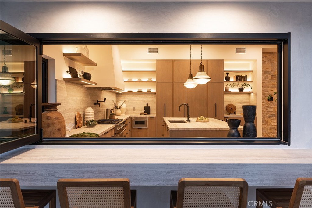 Irvine Terrace (IRVT) - Residential