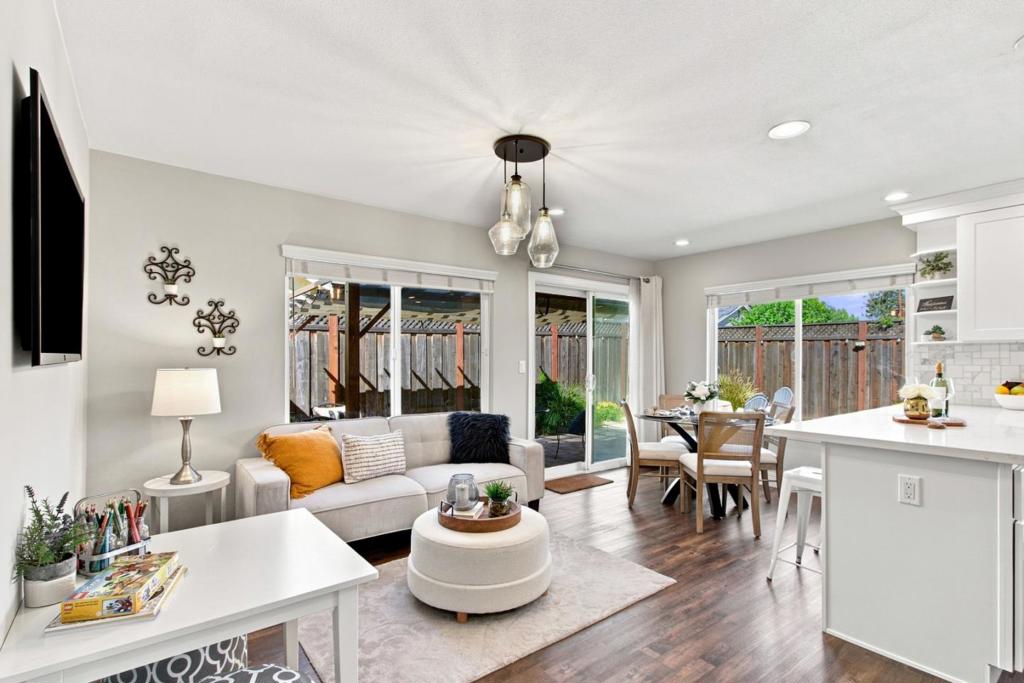 Photo of 763 Stardust LN, San Jose, CA 95123 (MLS # ML82060630)