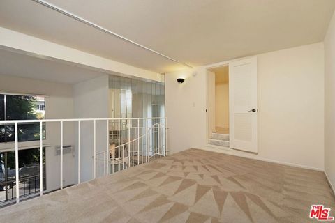 Tiny photo for 1440 Veteran Avenue #340, Los Angeles, CA 90024 (MLS # 26649865)