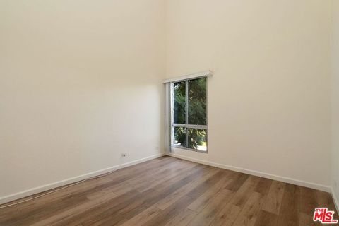 Tiny photo for 1440 Veteran Avenue #340, Los Angeles, CA 90024 (MLS # 26649865)