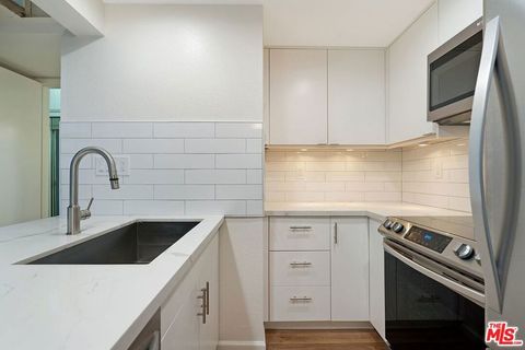 Tiny photo for 1440 Veteran Avenue #340, Los Angeles, CA 90024 (MLS # 26649865)