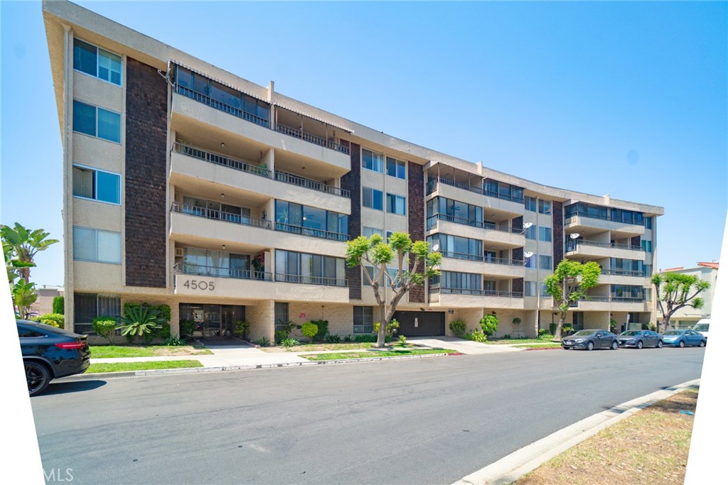 4505 California Avenue 506
