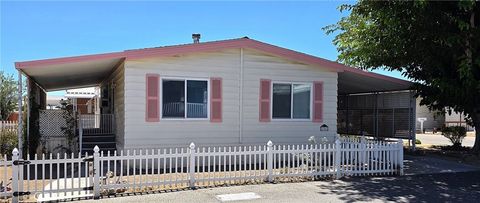 Photo of 13393 Mariposa Road #Spc 186, Victorville, CA 92395 (MLS # IG26145435)