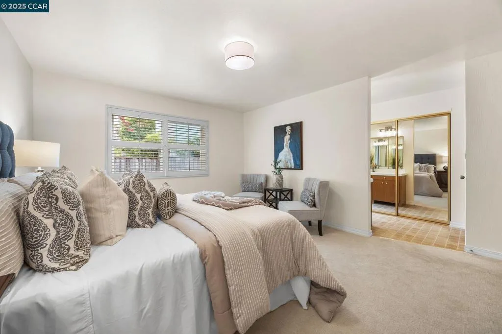 Richmond, California 94803, United States, 3 Bedrooms Bedrooms, ,2 BathroomsBathrooms,Residential,Active,220437