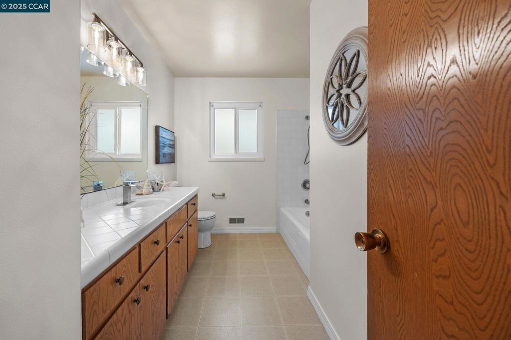 MAY VALLEY - Residential