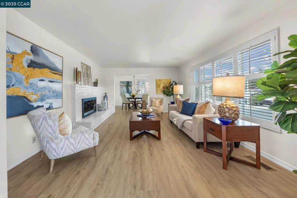 Richmond, California 94803, United States, 3 Bedrooms Bedrooms, ,2 BathroomsBathrooms,Residential,Active,220437