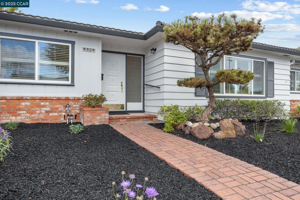 MAY VALLEY - Residential