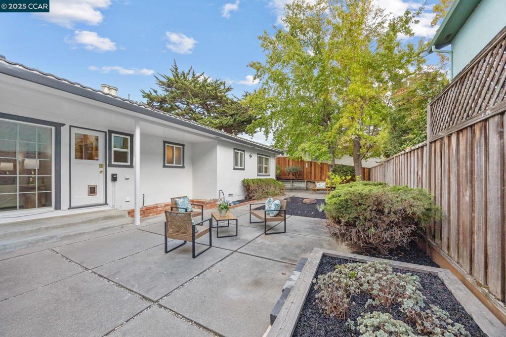 MAY VALLEY - Residential