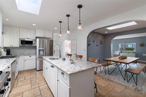 Photo of San Diego, CA 92110 (MLS # 260004954SD)