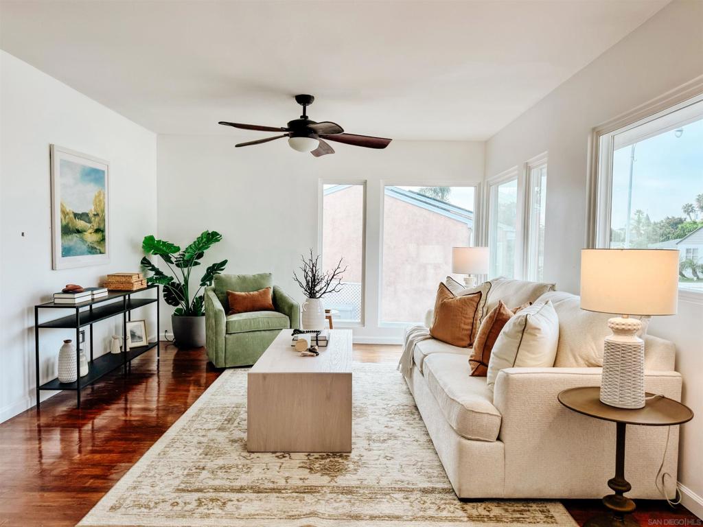 3044 Meadow Grove Dr