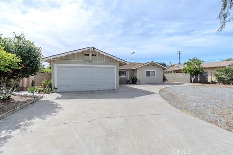Photo of 11272 Doverwood Dr, Riverside, CA 92505 (MLS # CV26072740)