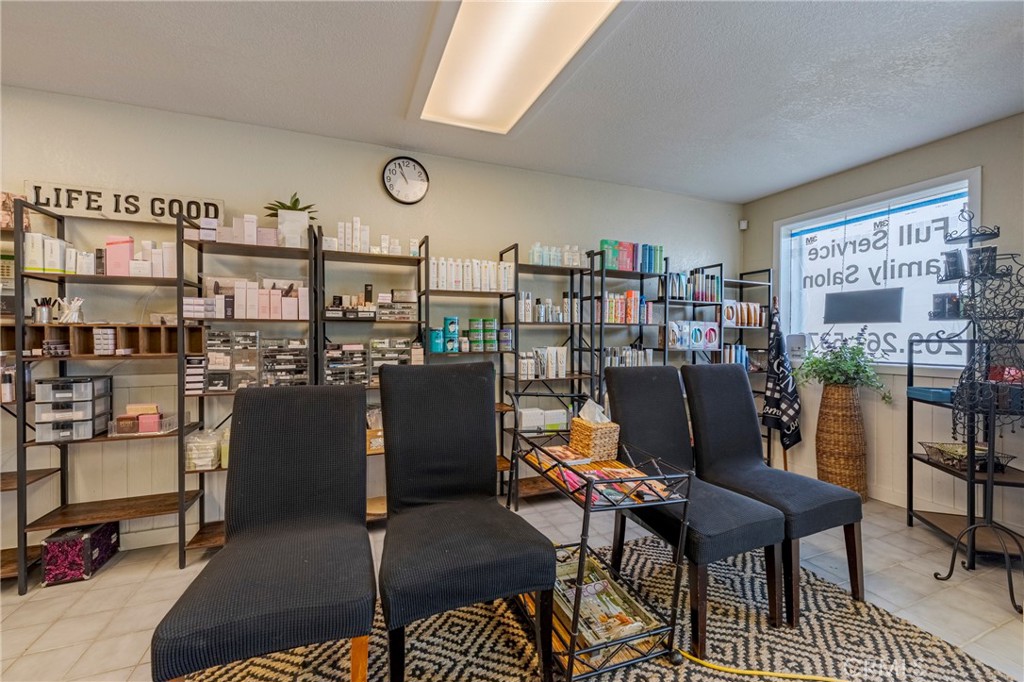 9387 Broadway Street E