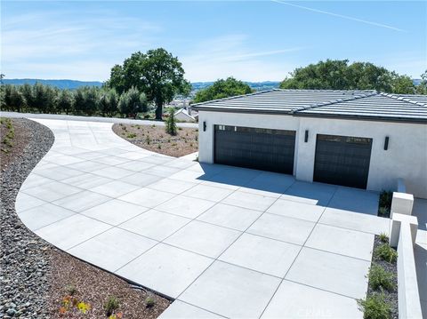 Tiny photo for 2220 Battering Rock Rd, Templeton, CA 93465 (MLS # NS25238785)