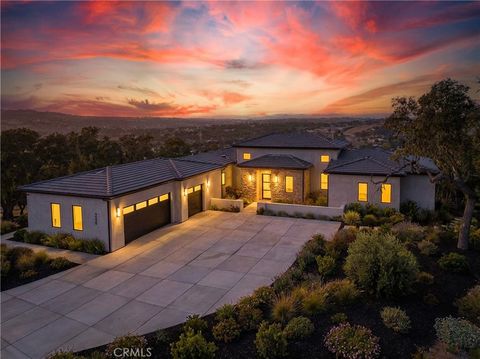 Tiny photo for 2220 Battering Rock Rd, Templeton, CA 93465 (MLS # NS25238785)