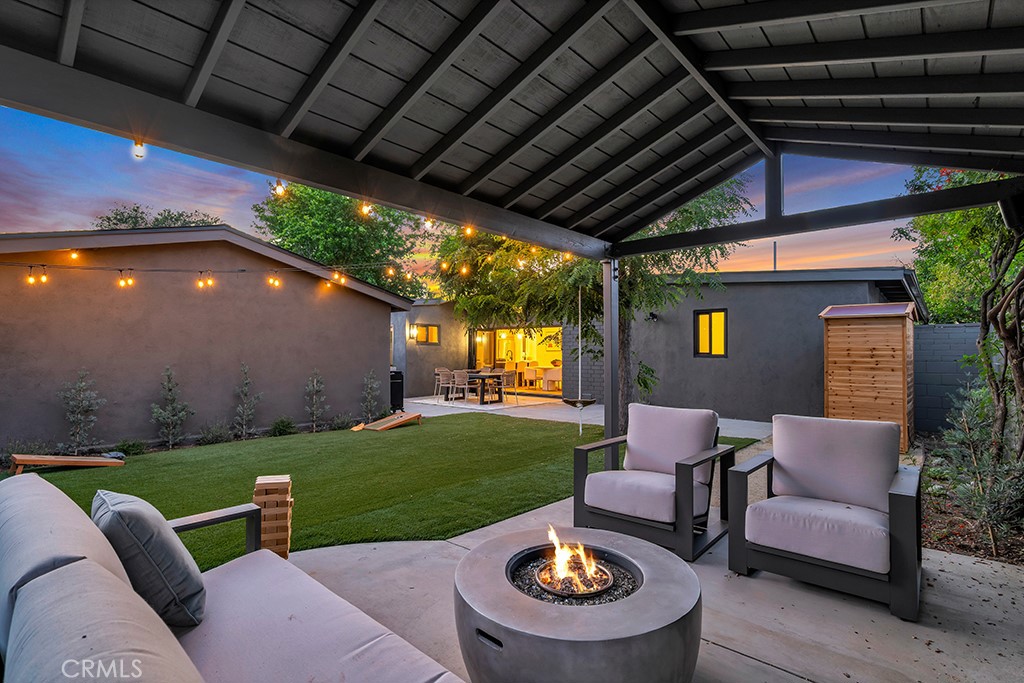 17156 Bullock