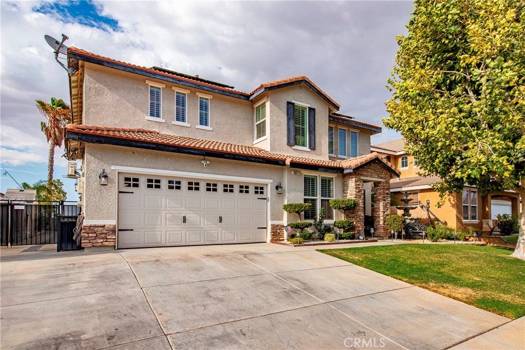3327 Club Rancho Drive