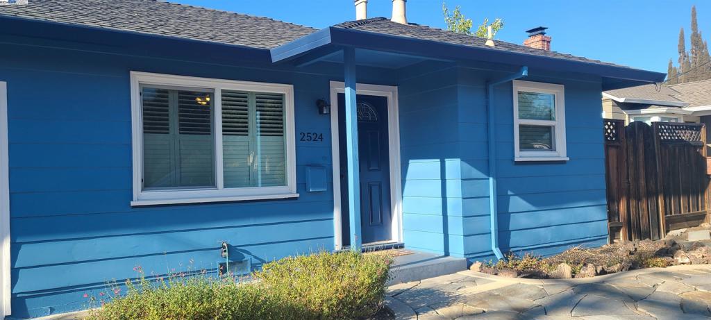 LIVERMOWNS - Residential Lease