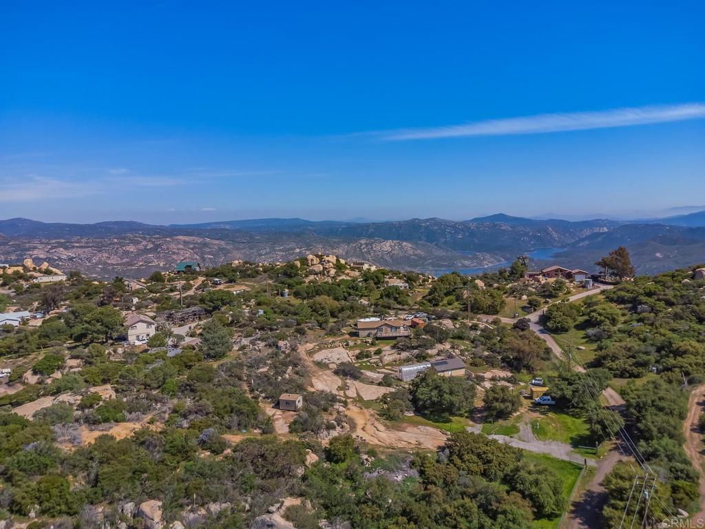 3465 Barrett View