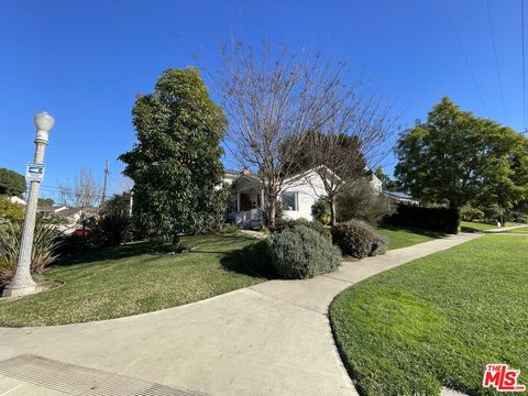 Tiny photo for 7802 Airport Boulevard, Los Angeles, CA 90045 (MLS # 26644315)