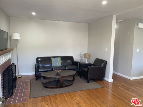 Tiny photo for 7802 Airport Boulevard, Los Angeles, CA 90045 (MLS # 26644315)