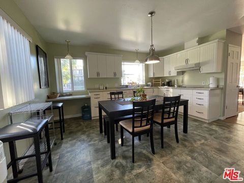 Tiny photo for 7802 Airport Boulevard, Los Angeles, CA 90045 (MLS # 26644315)