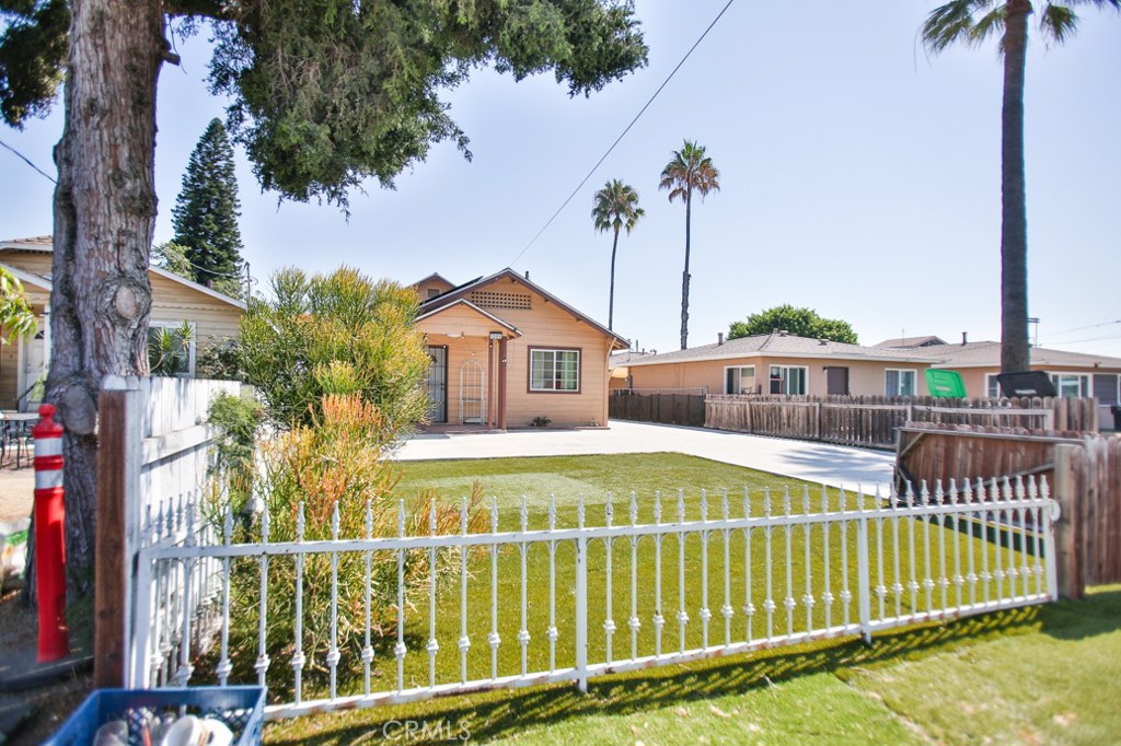 1091 Bonita Street