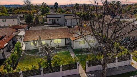 Photo of 20200 Lassen, Chatsworth, CA 91311 (MLS # SR26025318)