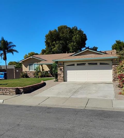 Photo of 5589 Roosevelt Place, Fremont, CA 94538 (MLS # ML82025941) Photo of 5589 Roosevelt Place, Fremont, CA 94538 (MLS # ML82025941)