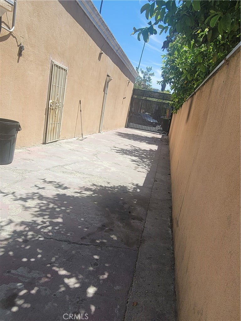 13575 Magnolia Avenue