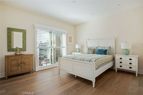 Tiny photo for 44 Coronado Street #202, Ventura, CA 93001 (MLS # SR26126317)