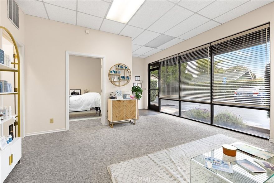 Great location on Mangrove with access to the freeway and downtown. Nicely updated space with two private rooms and open space for various uses.  This space with large parking lot accommodating 27 vehicles has everything your business needs.  Large window provide light and visibility for your employees and customers. Modified Gross Lease, CAM estimated at $85/mo.