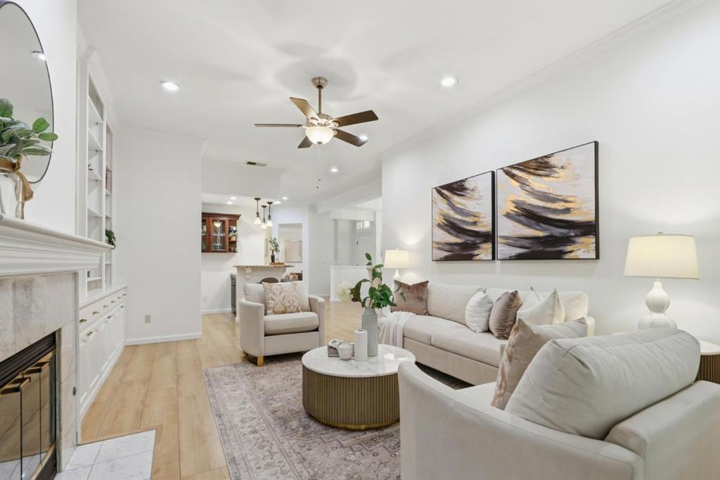 7886 Moorfoot Court