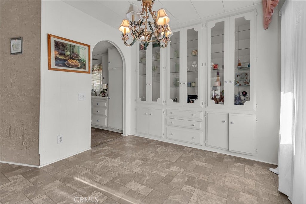 3720 Lake Grove Dr.