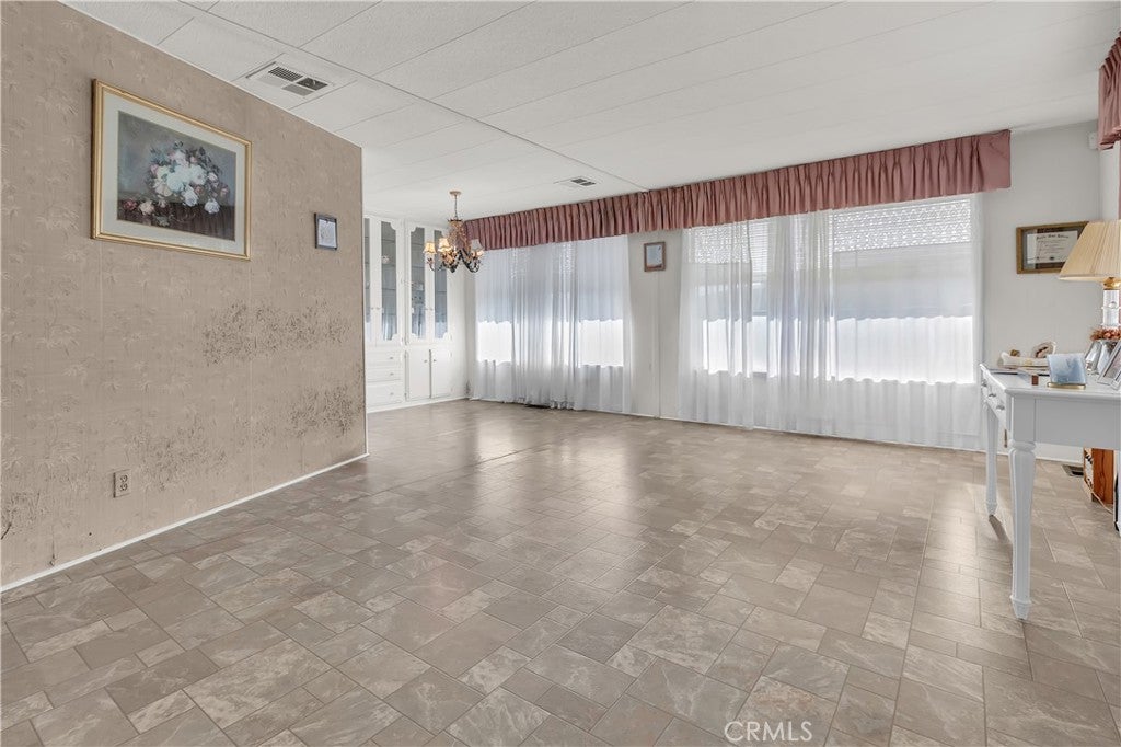 3720 Lake Grove Dr.