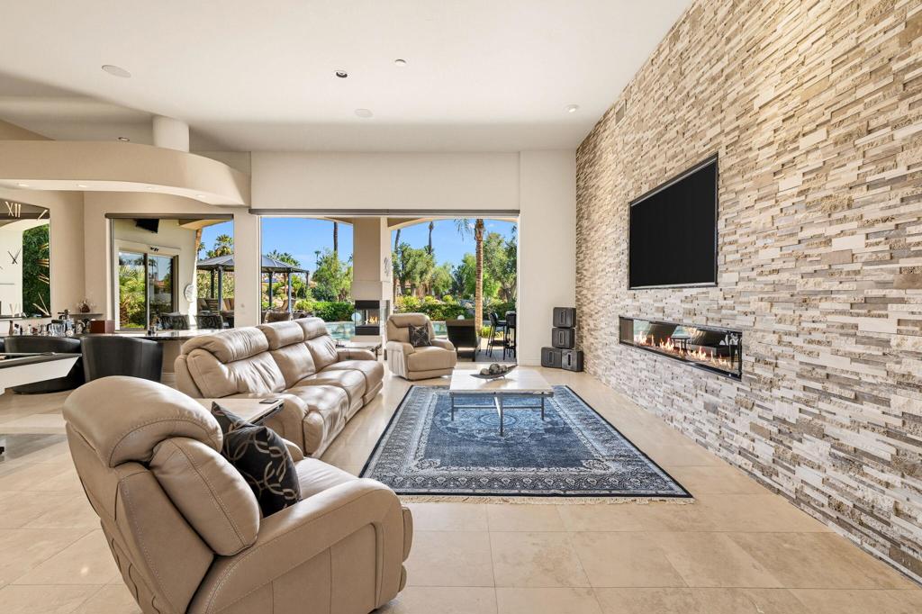 Desert Falls Estates - Residential