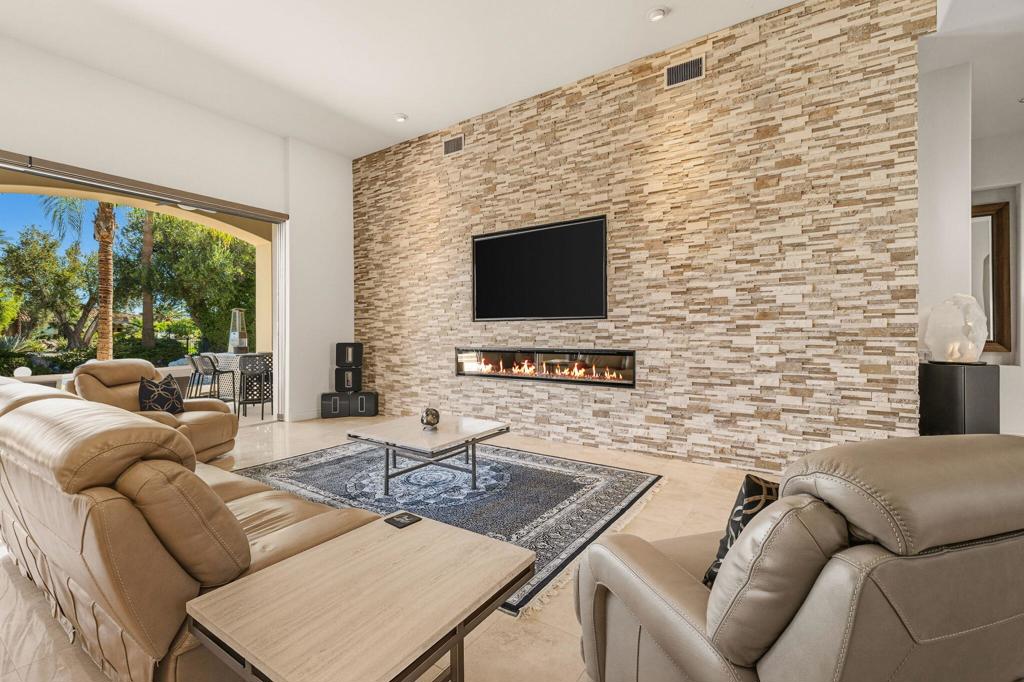 Desert Falls Estates - Residential