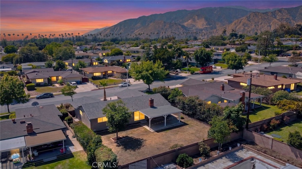 1146 N Soldano Drive