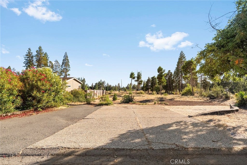 13738 Endicot Circle
