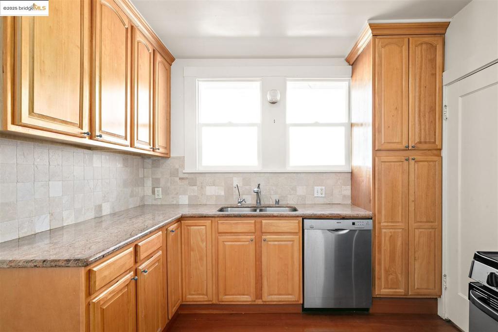 NORTH BERKELEY - Residential