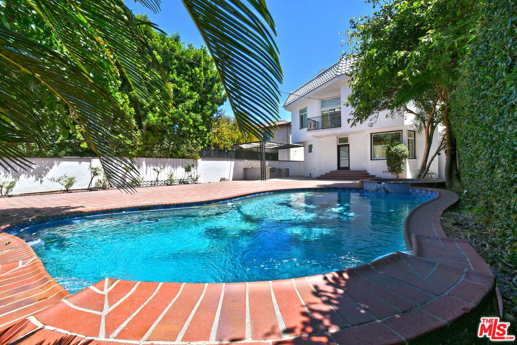 14713 Valleyheart Drive